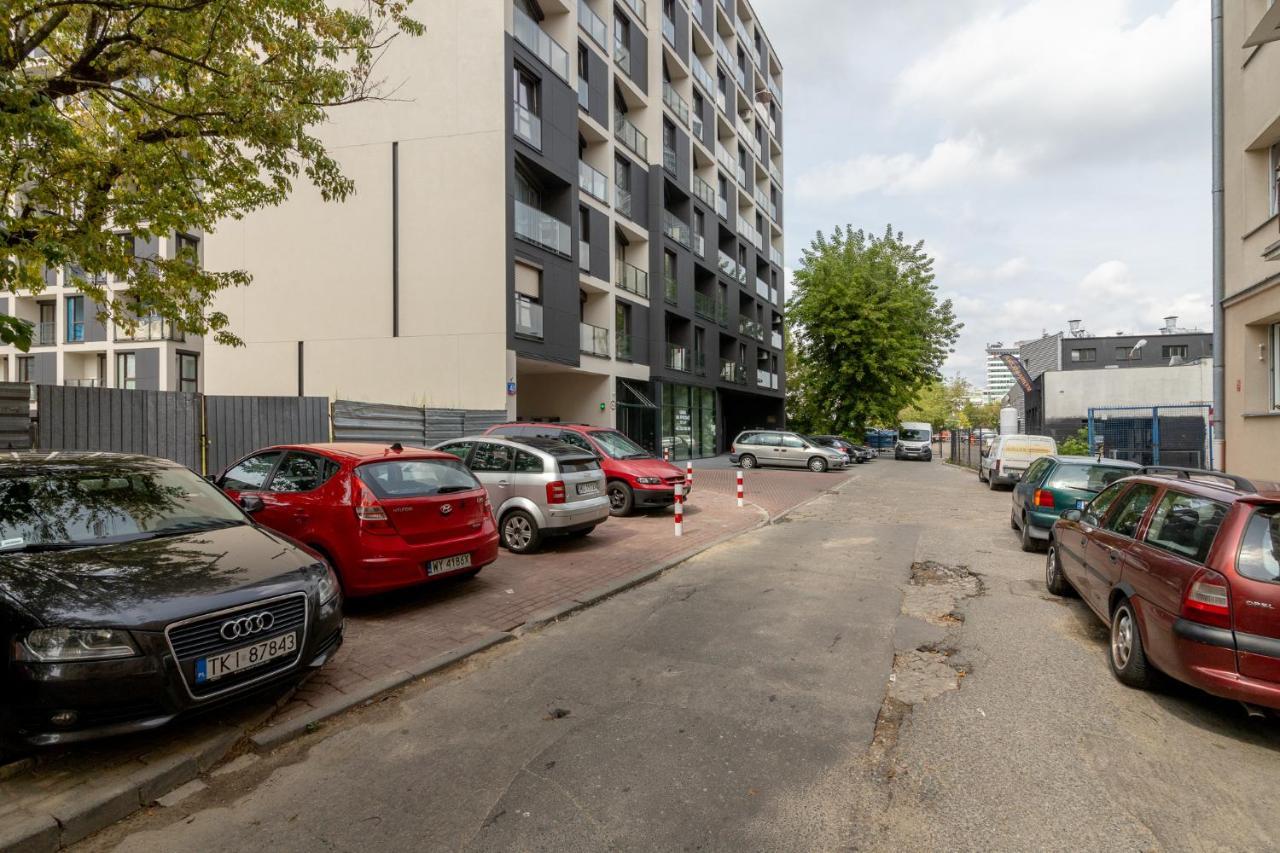 Warsaw Spire Stylish Apartament Екстер'єр фото
