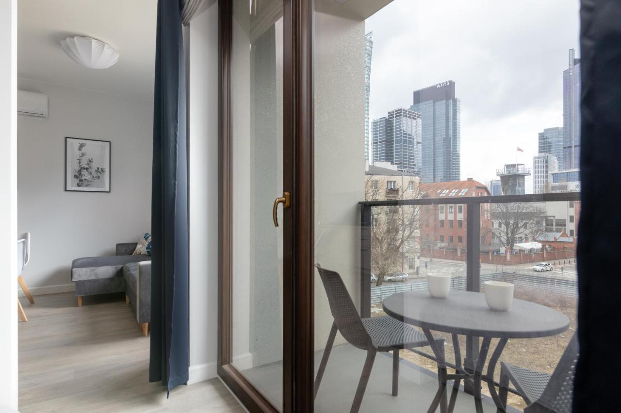 Warsaw Spire Stylish Apartament Екстер'єр фото