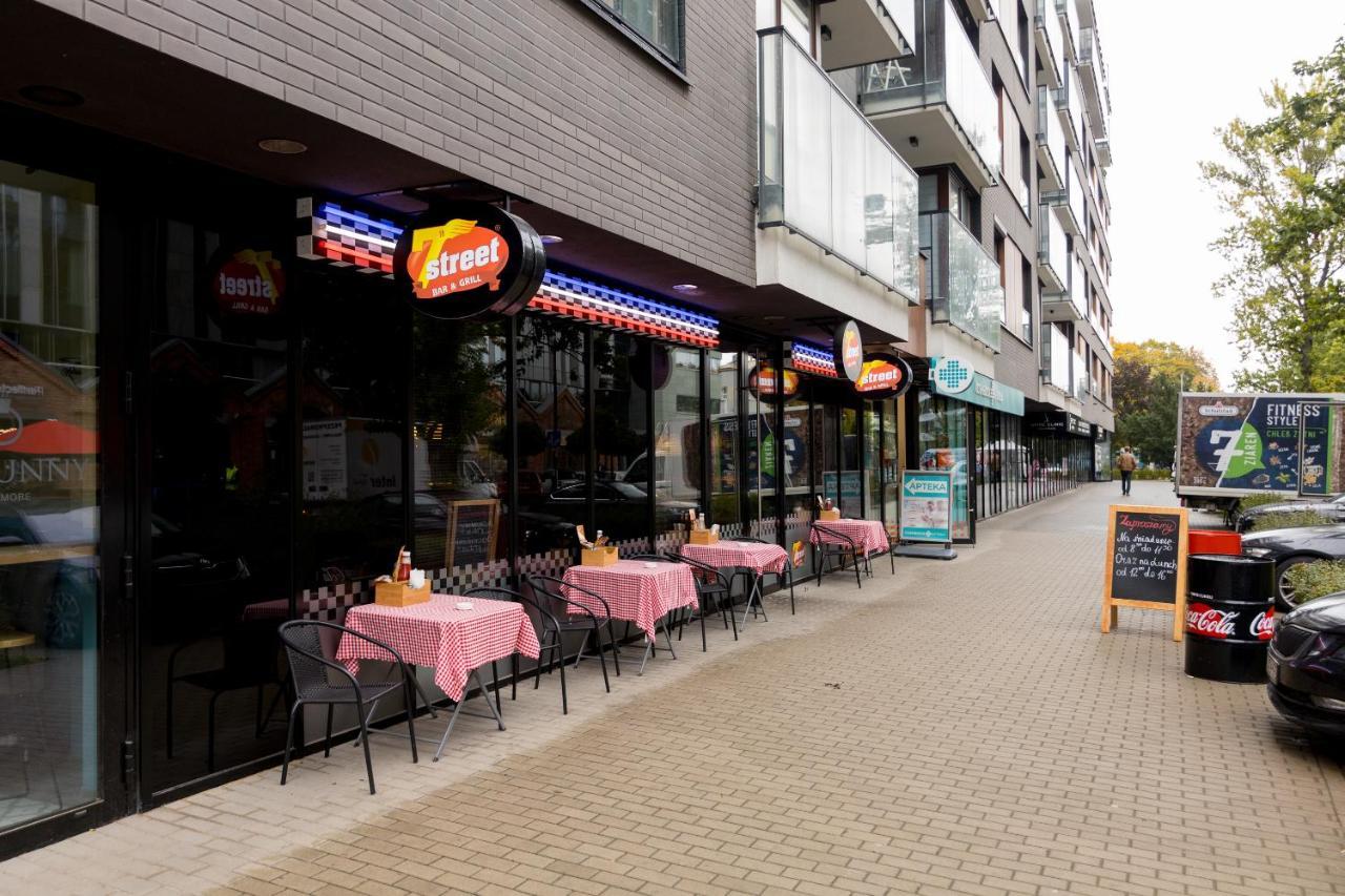Warsaw Spire Stylish Apartament Екстер'єр фото